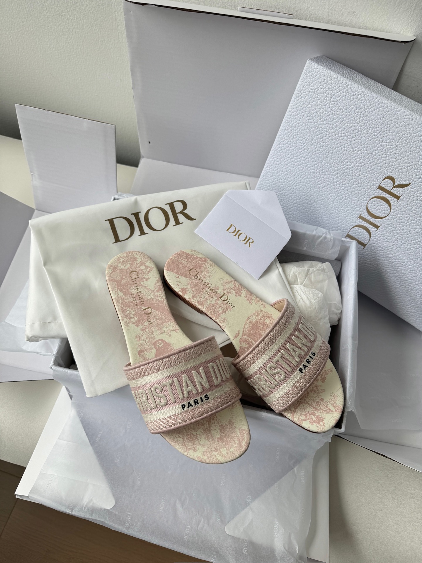 디올 Dior 슬리퍼