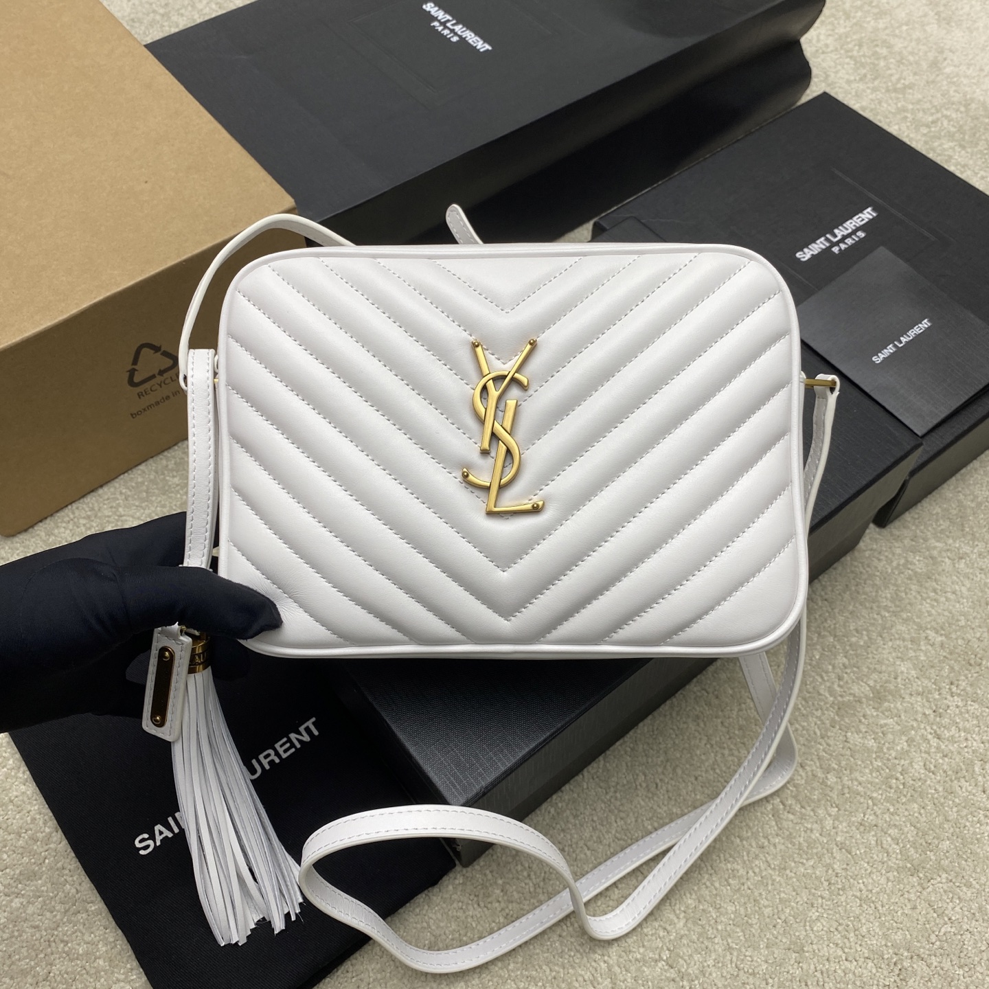 생로랑 Saint laurent/YSL 505730 Lou Camera Bag in Quilted Leather White 23CM