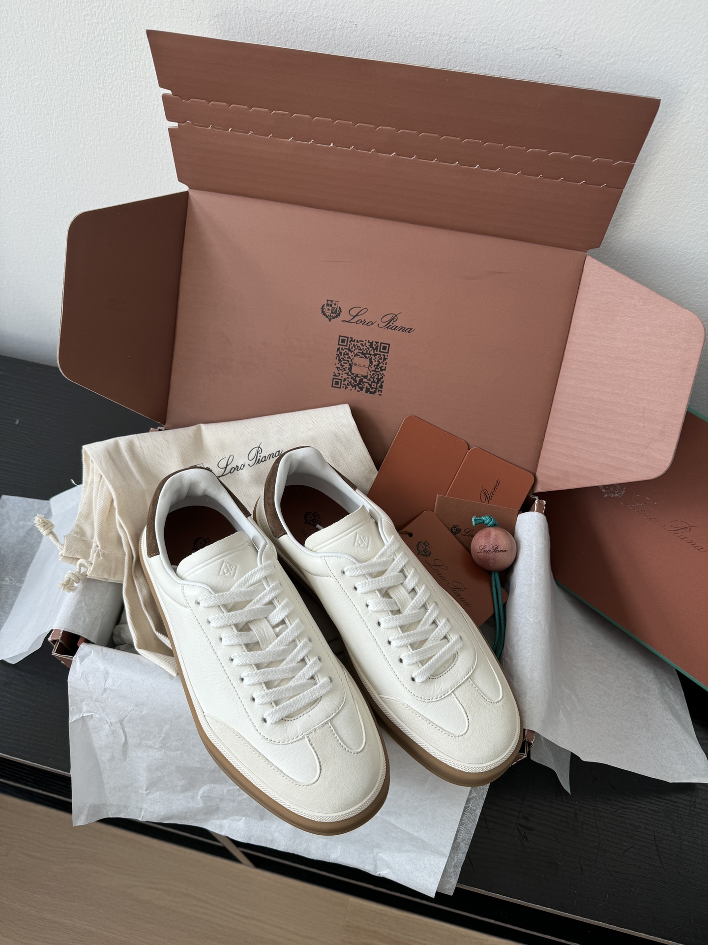 로로피아나 Loro Piana 플랫