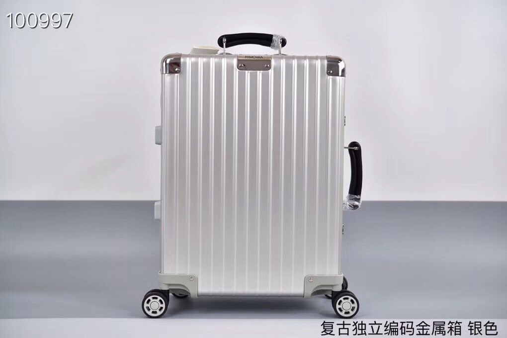 Rimowa 캐리어 927 알루미늄 silver