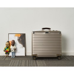 Rimowa Classic Titan 캐리어 알루미늄 gold