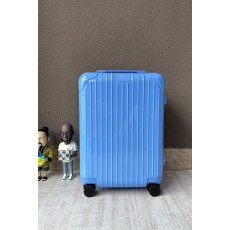 Rimowa Essential 캐리어 폴리카보네이트 Blue