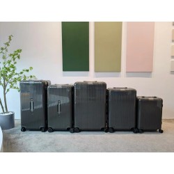 Rimowa Essential 캐리어 폴리카보네이트