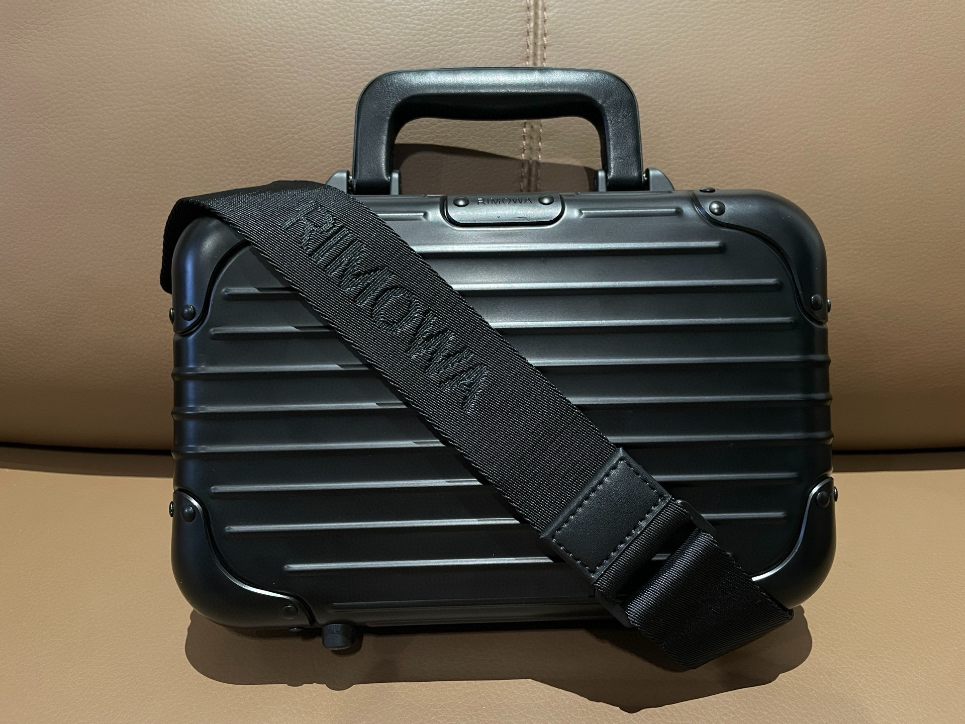 Rimowa Topas Piccolo Black 26.2cm