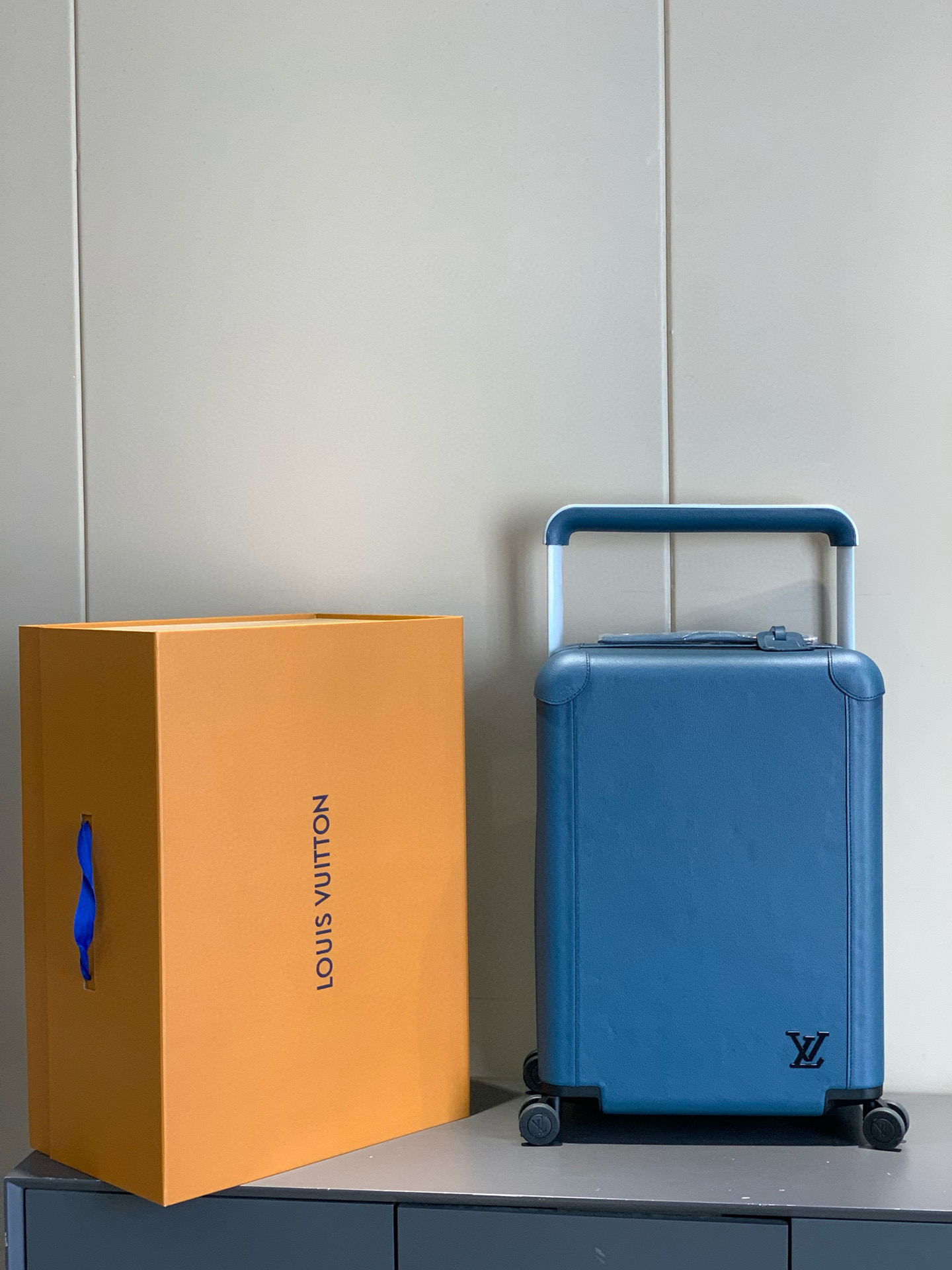 루이비통 Louis Vuitton M10240 Horizon 55 캐리어 Blue 20