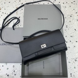 발렌시아가 Balenciaga 8349432 Bel Air Small Clutch On Strap Black 26CM