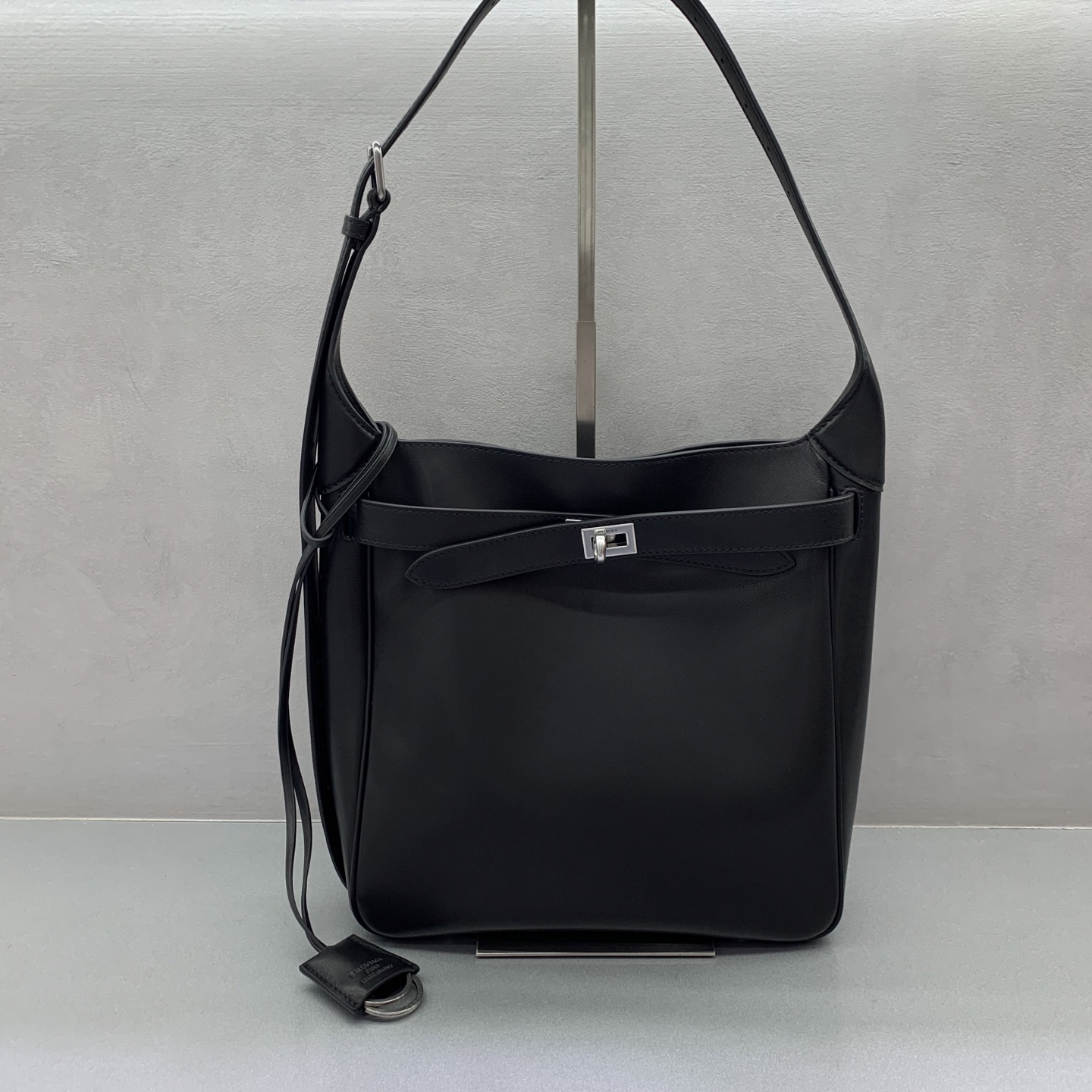 발렌시아가 Balenciaga 8110182 Bel Air Small Hobo Bag Black