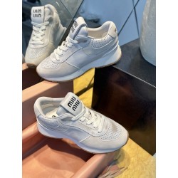 미우 미우 Miu Miu 스니커즈