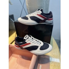 미우 미우 Miu Miu 스니커즈