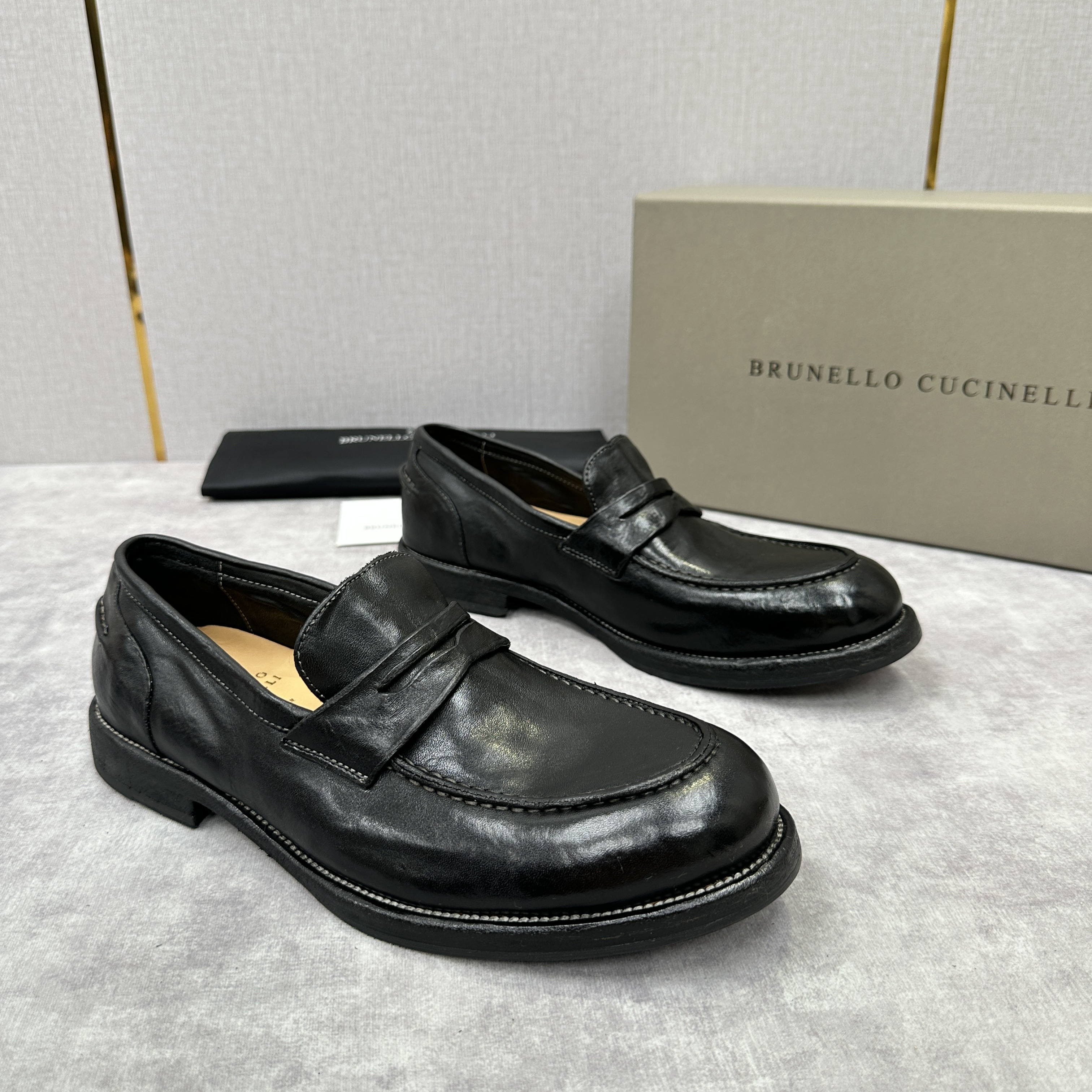 브루넬로 쿠치넬리 Brunello Cucinelli 로퍼