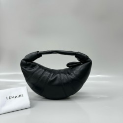 르메르 Lemaire Small Fortune Croissant Bag Black