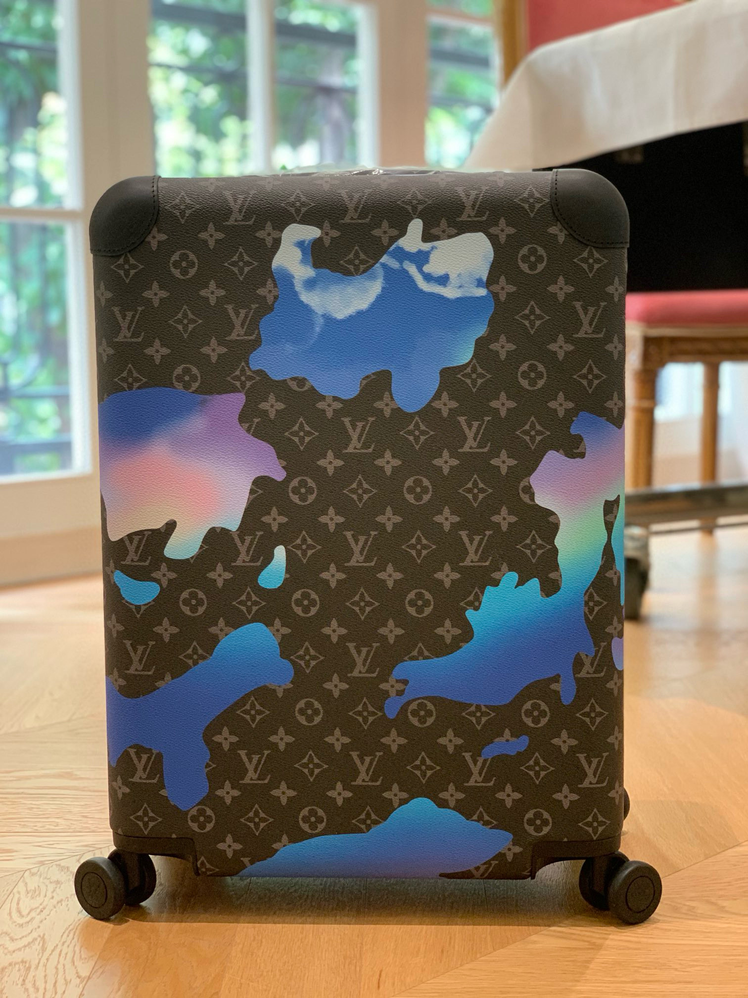 루이비통 Louis Vuitton Horizon 55 캐리어 20