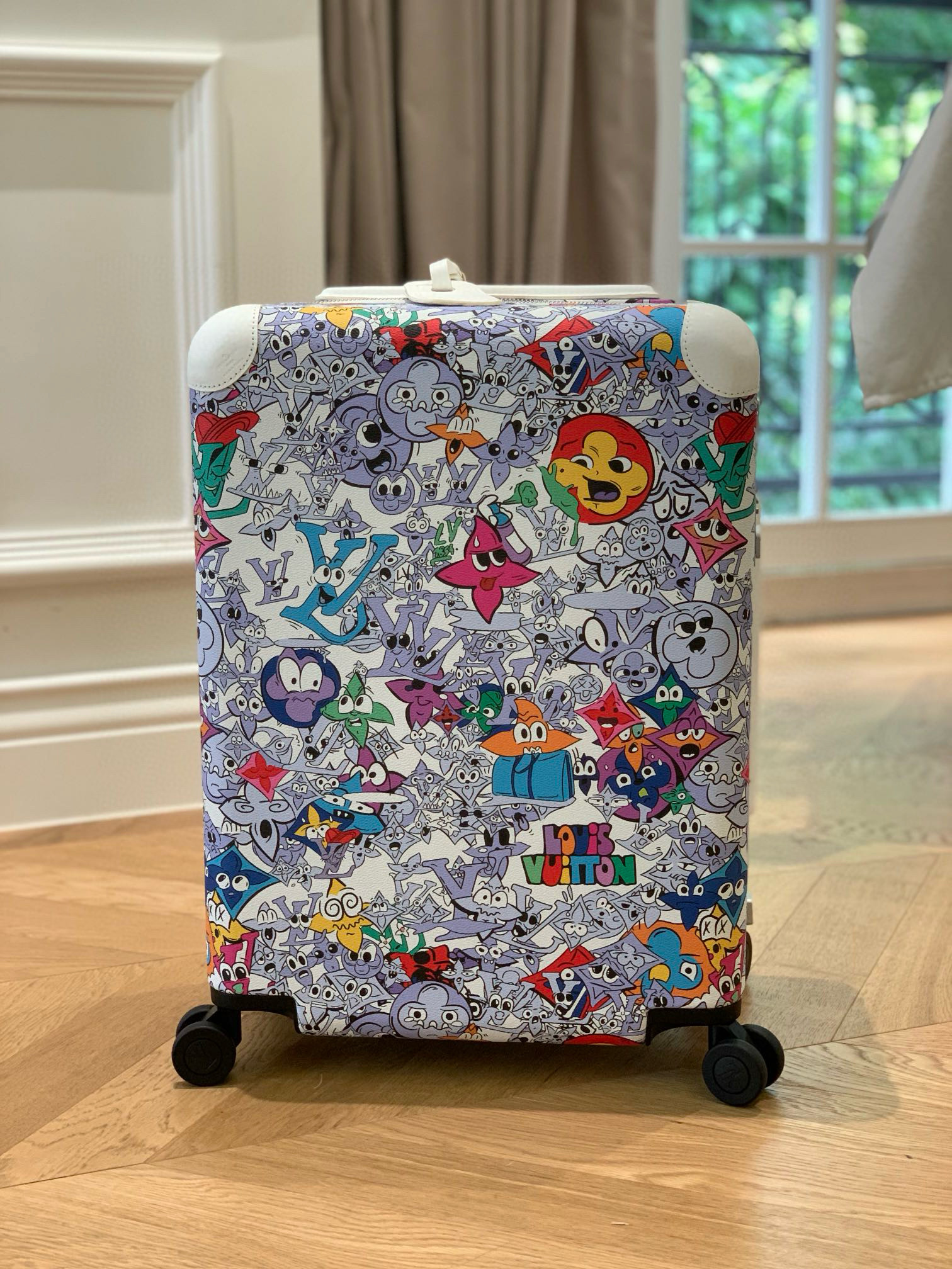 루이비통 Louis Vuitton Horizon 55 캐리어 20