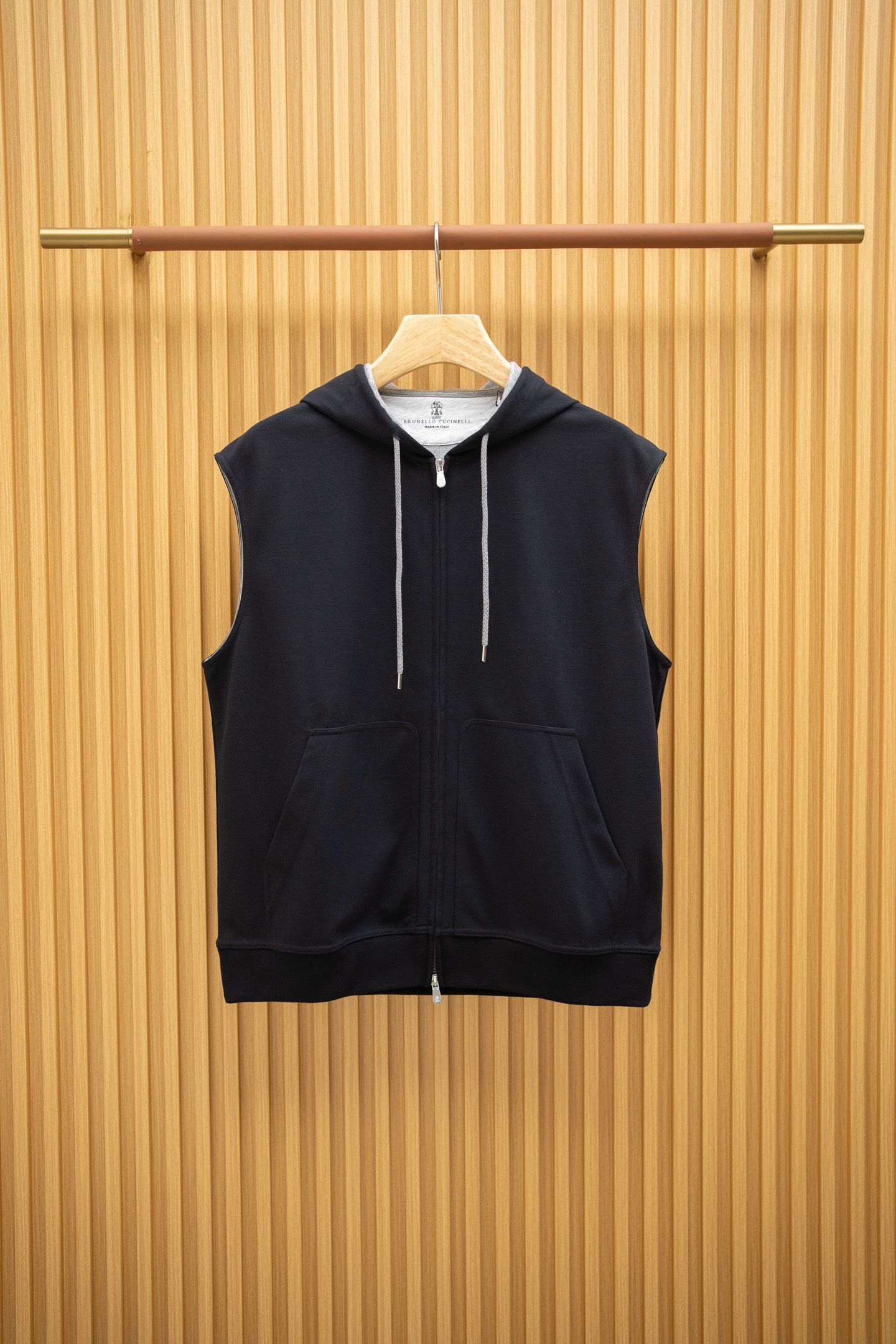 브루넬로 쿠치넬리 Brunello Cucineli 조끼