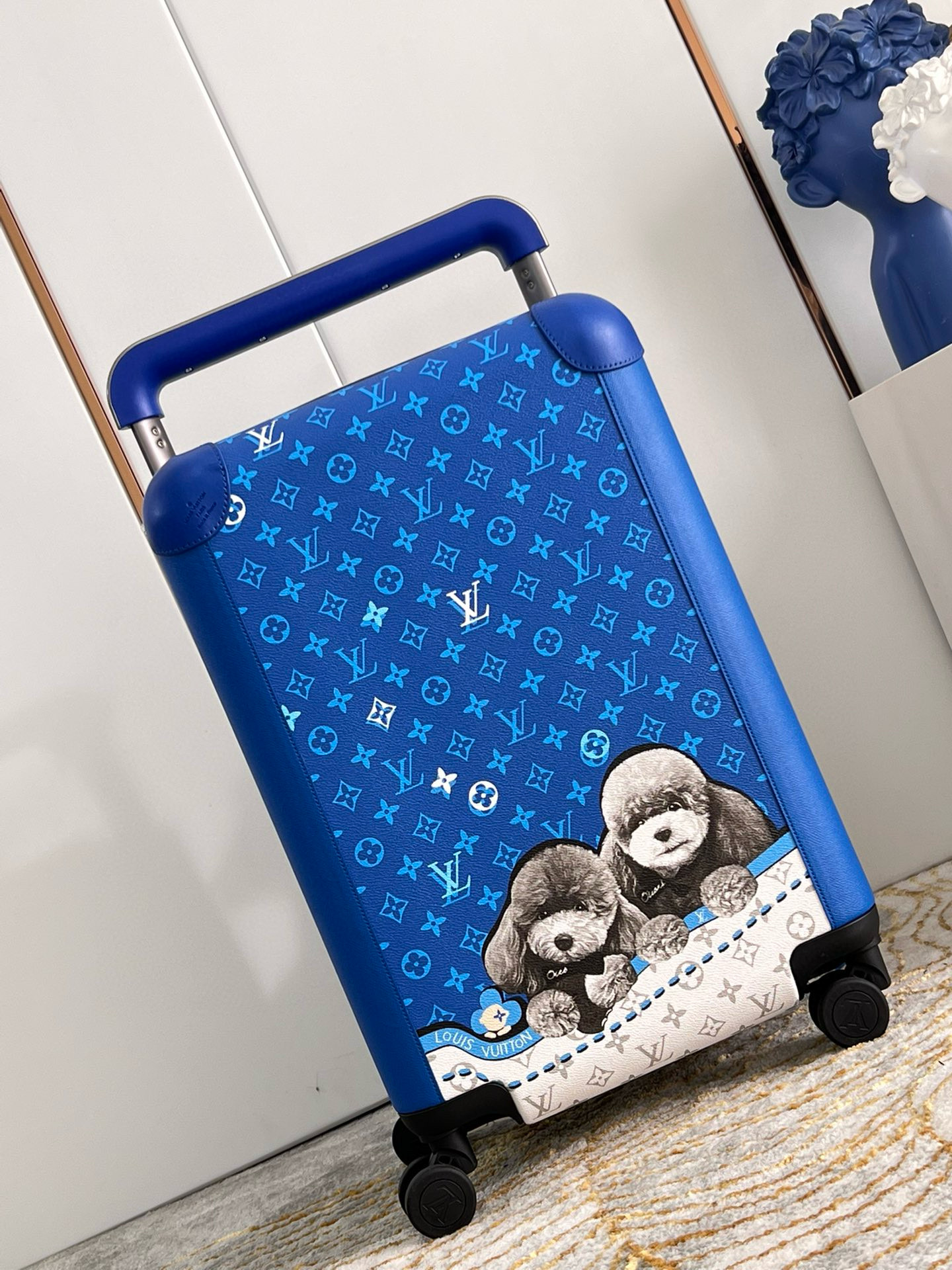 루이비통 Louis Vuitton K637 Horizon 55 캐리어 blue