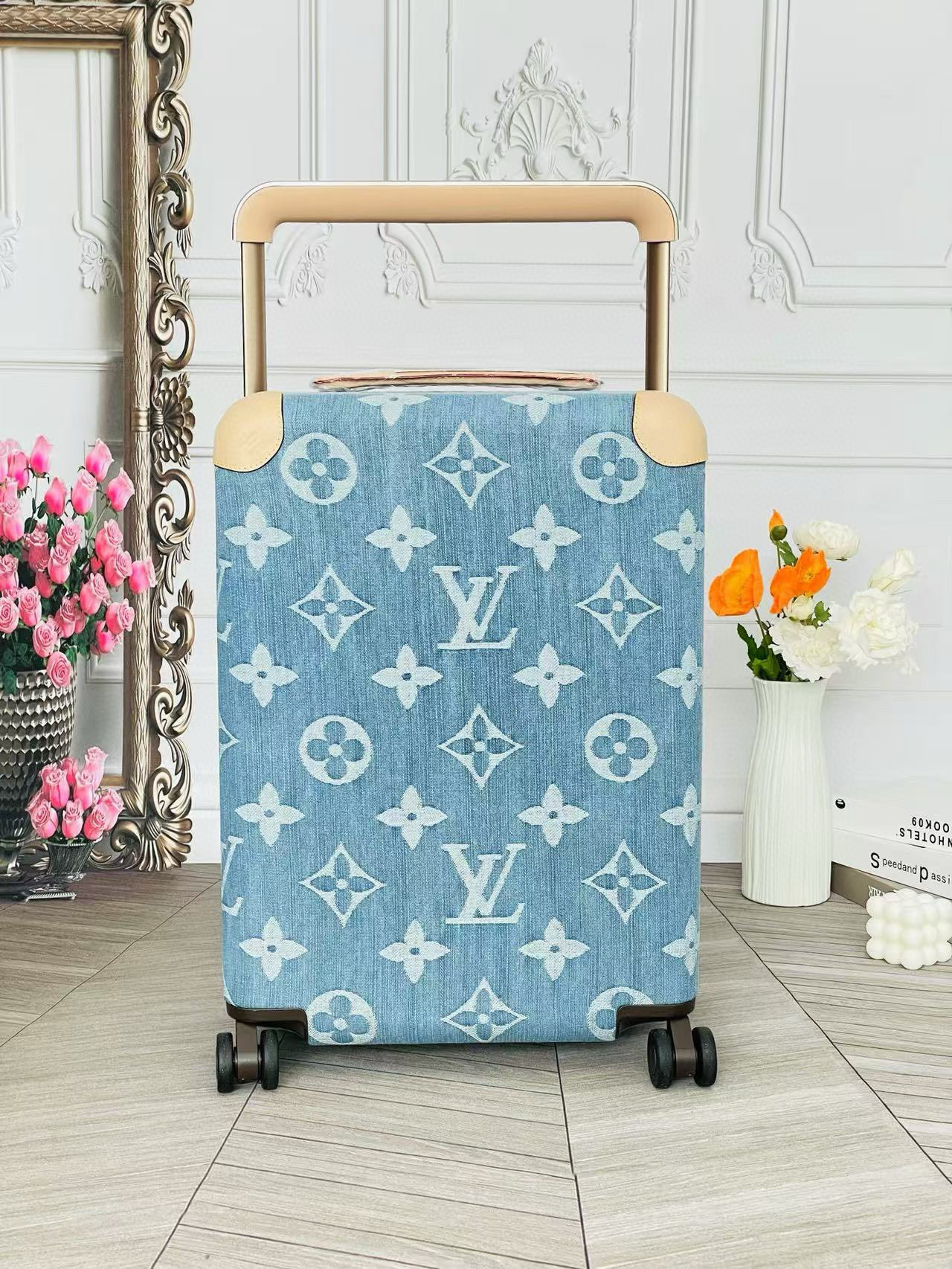 루이비통 Louis Vuitton Horizon 55 캐리어 Blue