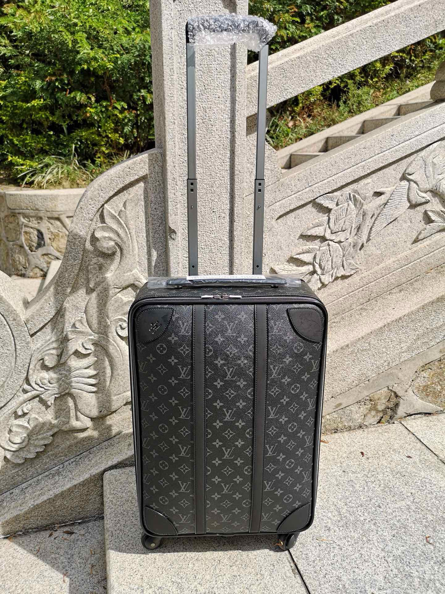루이비통 Louis Vuitton 캐리어 Monogram Black 20