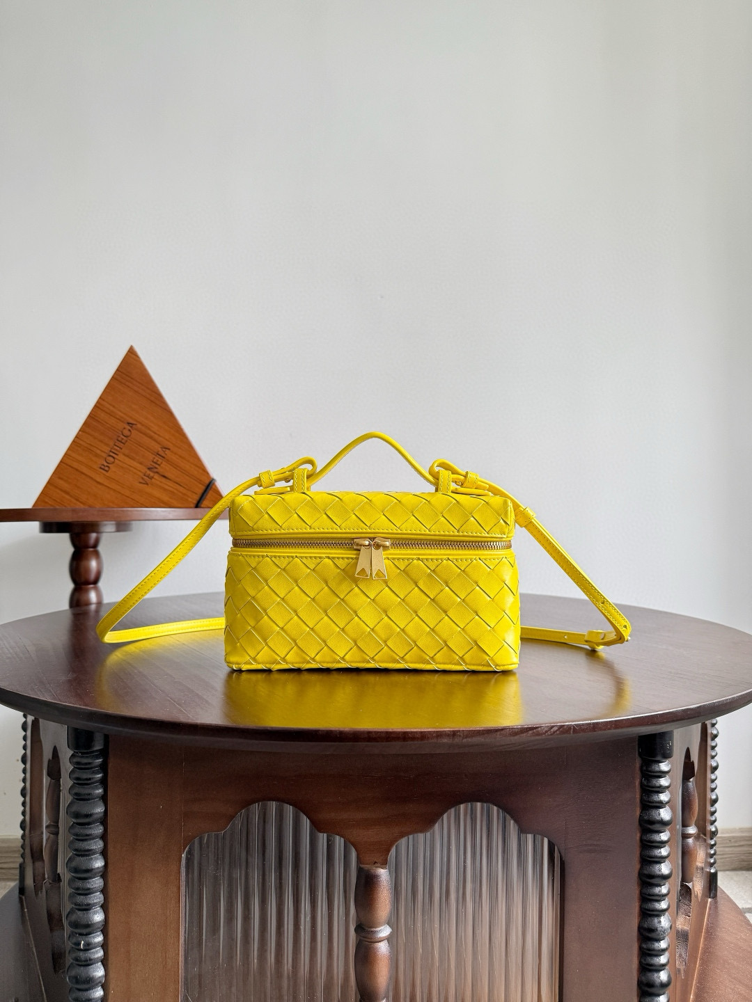 보테가 베네타 Bottega Veneta Bang Bang Vanity 크로스 백 789109 22cm