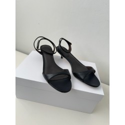 더 로우 The Row 하이힐