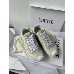 로에베 LOEWE 스니커즈