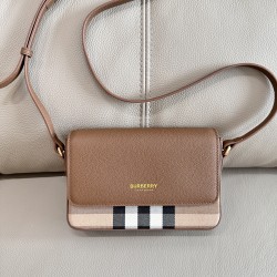 버버리 Burberry Crossbody Bag 20cm