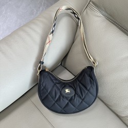 버버리 Burberry Horseshoe Crossbody Bag​ 23.5cm