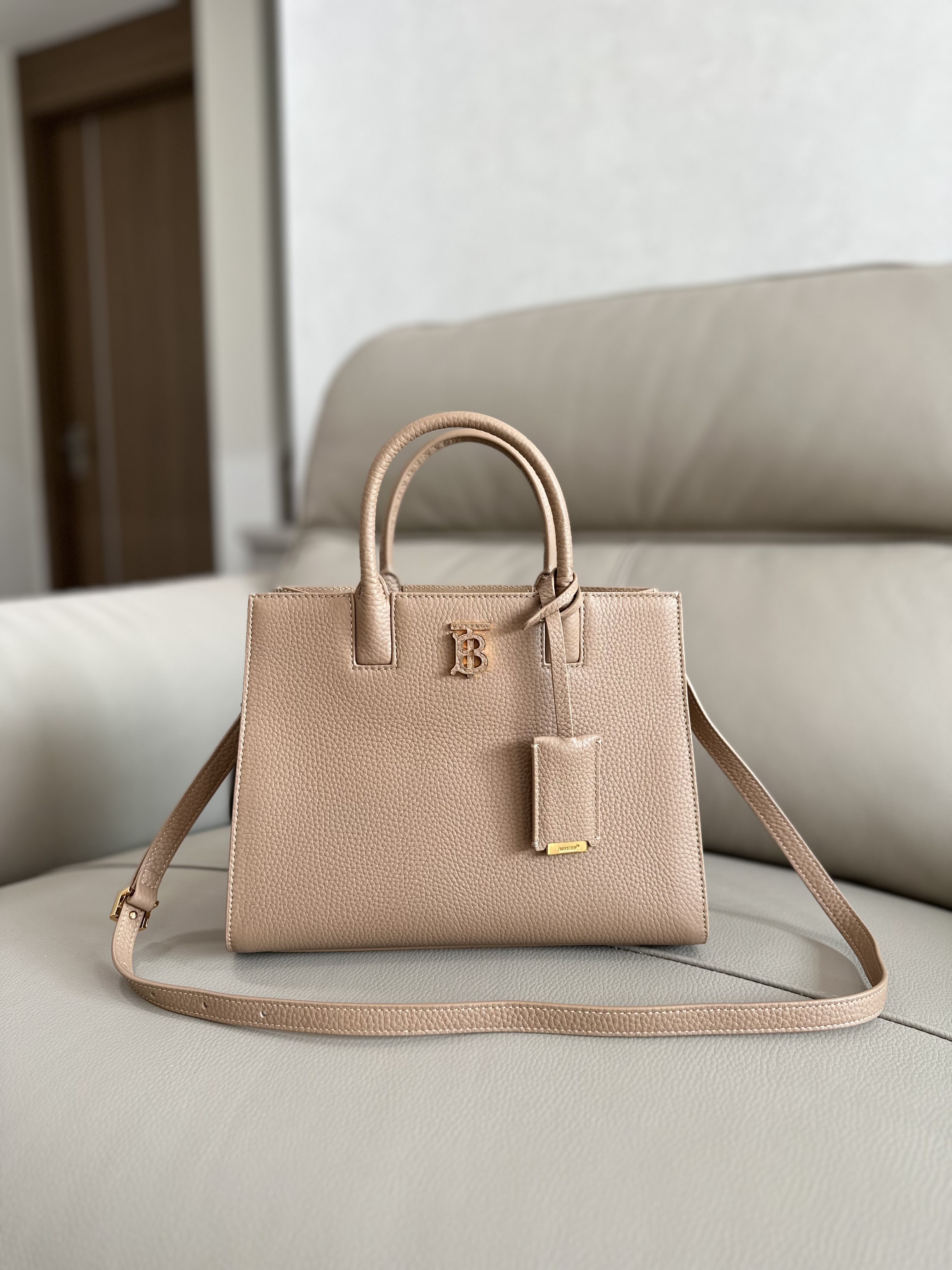 버버리 Burberry tote bag 27cm