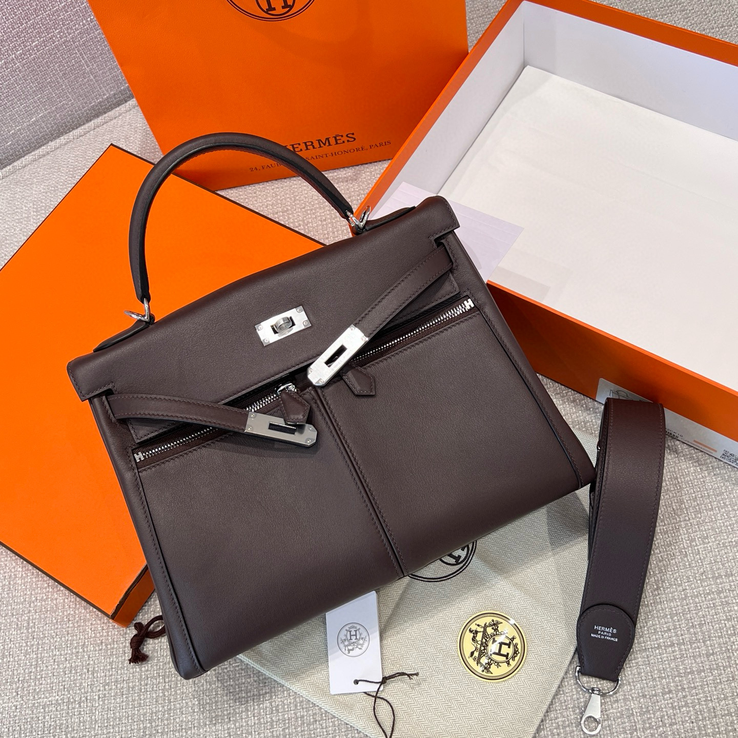 에르메스 Hermes Kelly Lakis 32cm Germany Leather 0G Rouge Sellier/silver