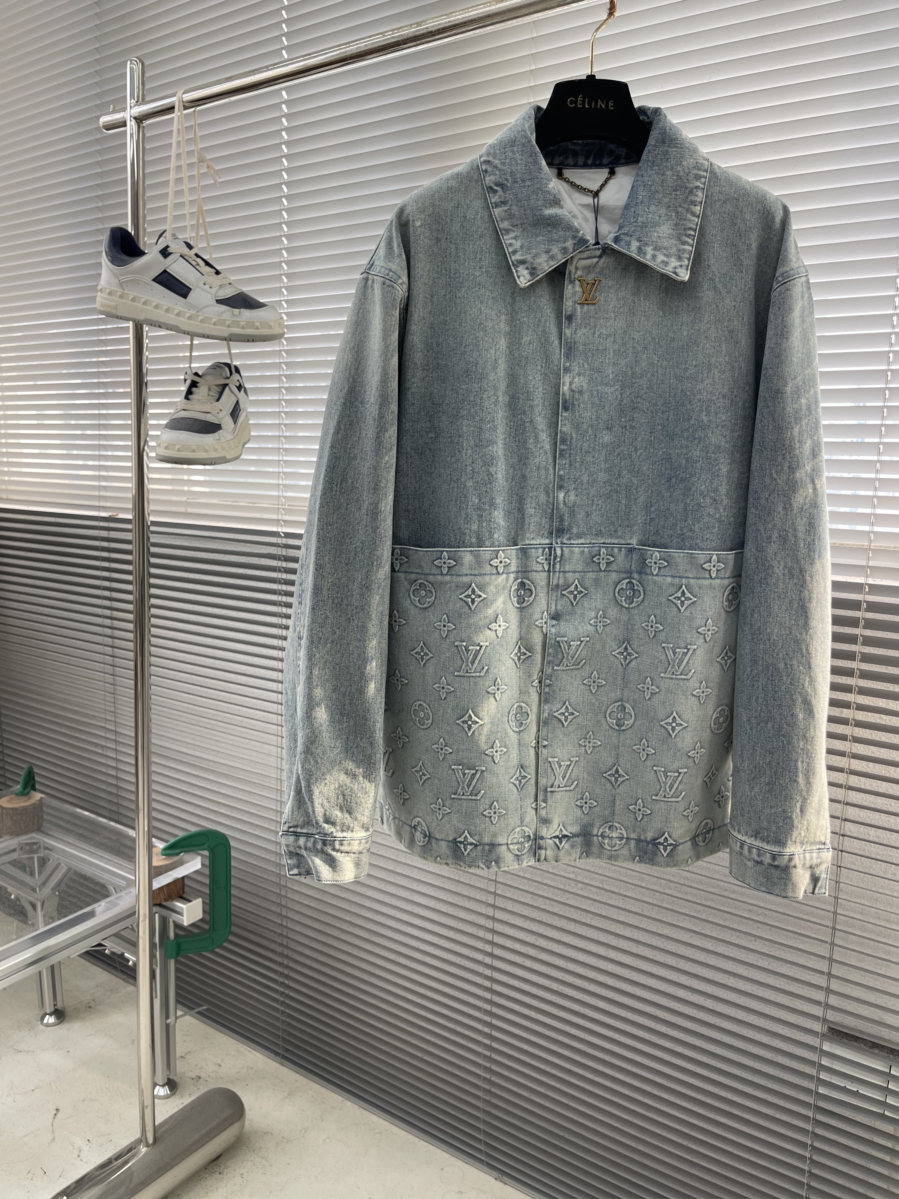 루이비통 Louis Vuitton 데님 재킷