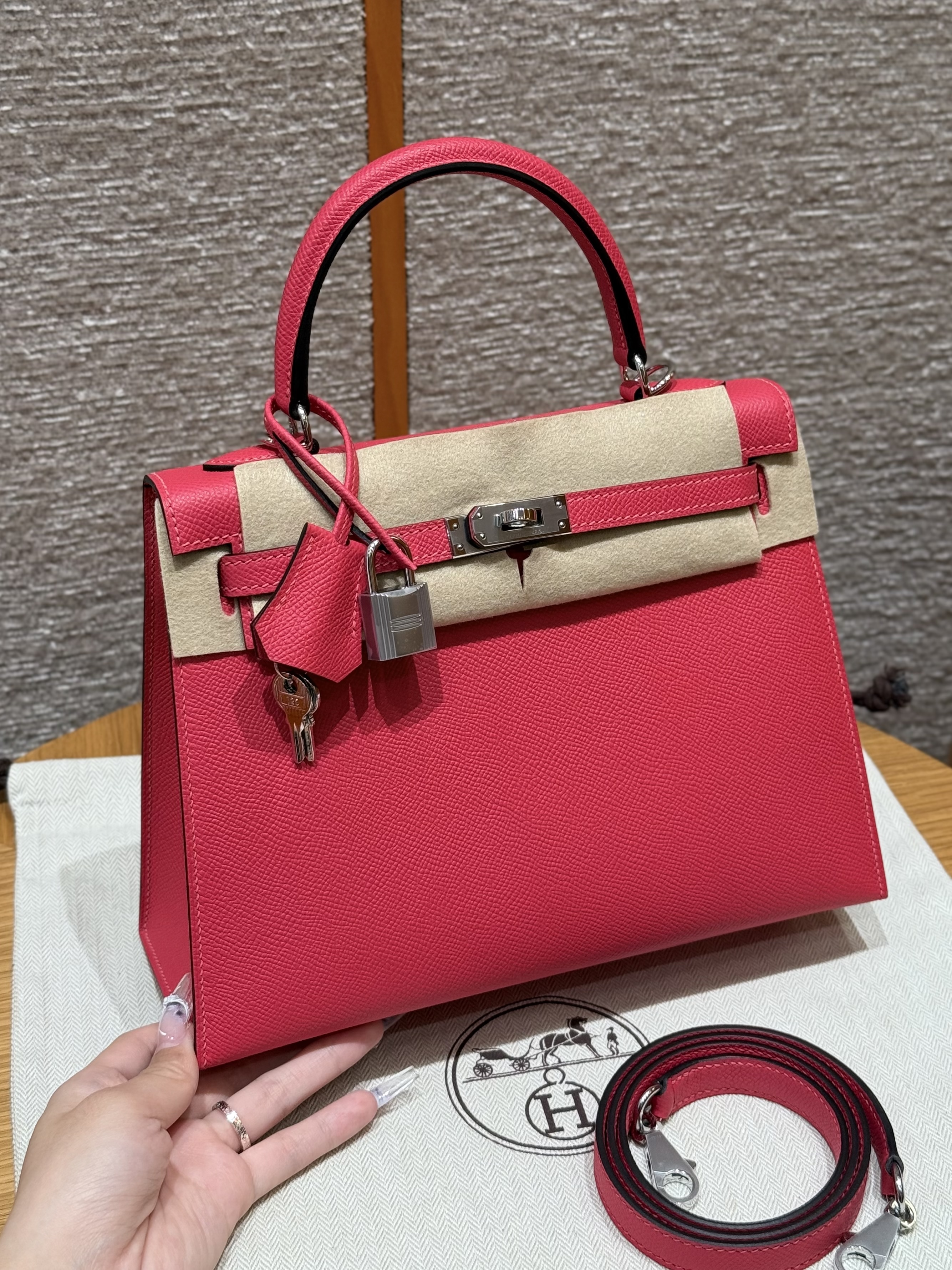 에르메스 Hermes Kelly 25cm Epsom i6 Rose extreme/silver
