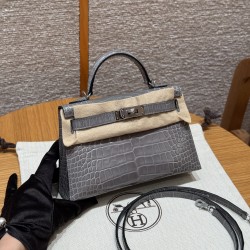 에르메스 Hermes Mini Kelly 19cm Bright faced Alligator 0V Gris Ciment/silver