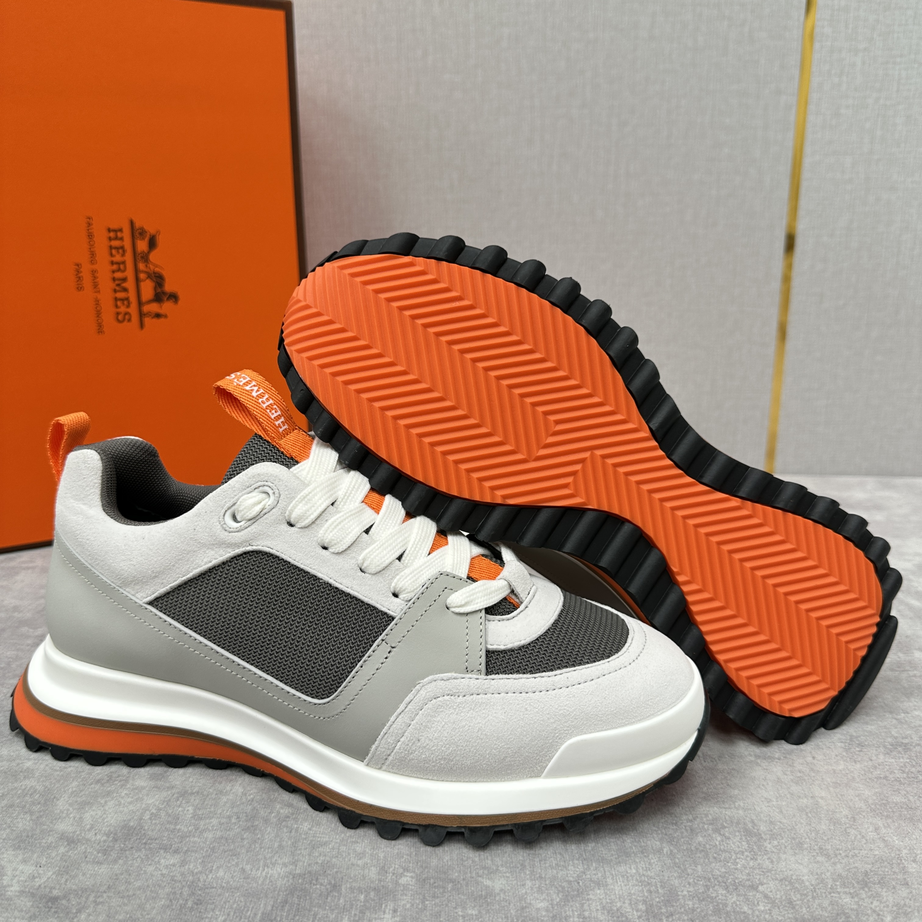 에르메스 Hermes Leader 스니커즈