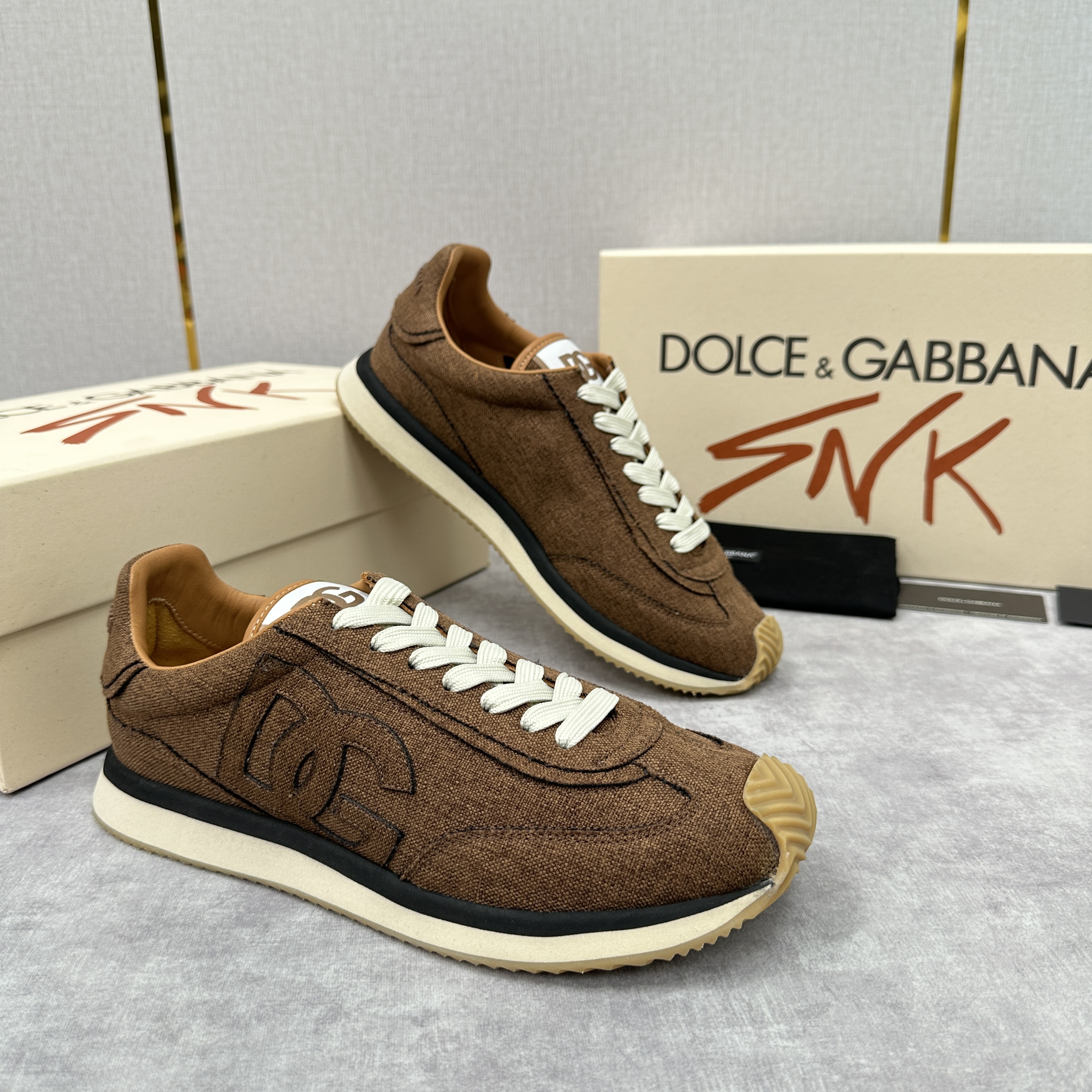 돌체앤가바나 Dolce&Gabbana 스니커즈