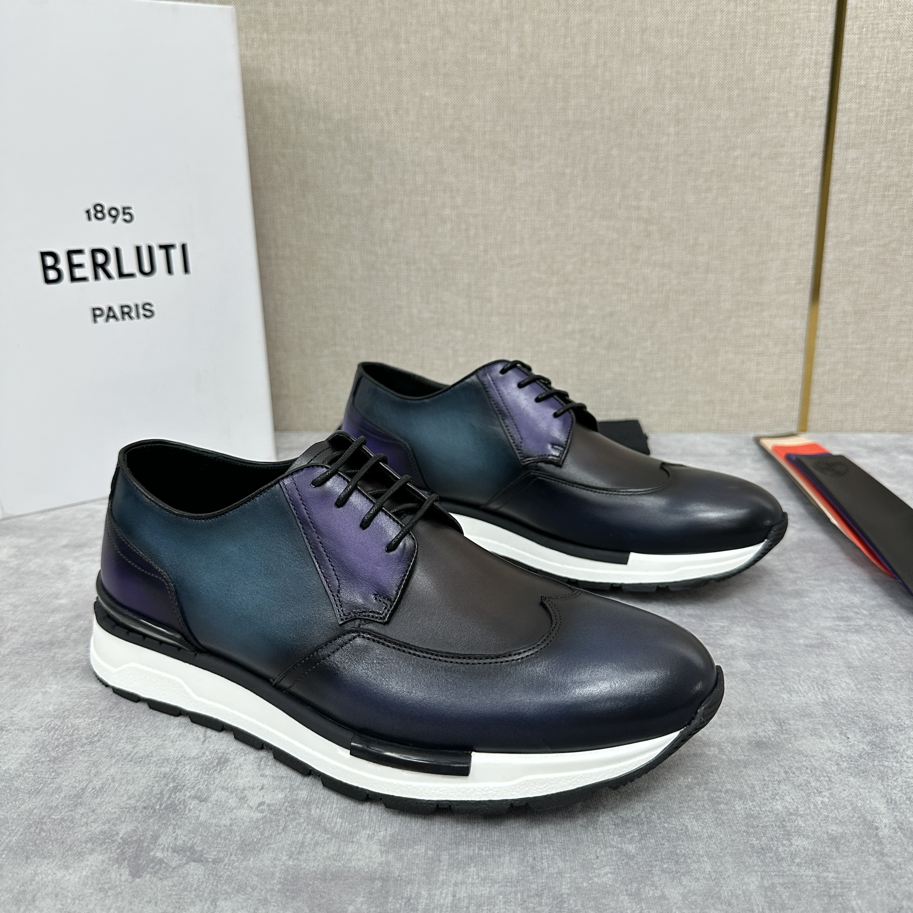벨루티 Berluti Fast Track 스니커즈