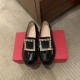 로저비비에 Roger Vivier 로퍼