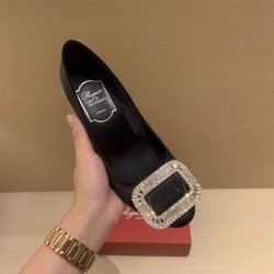 로저비비에 Roger Vivier 하이힐
