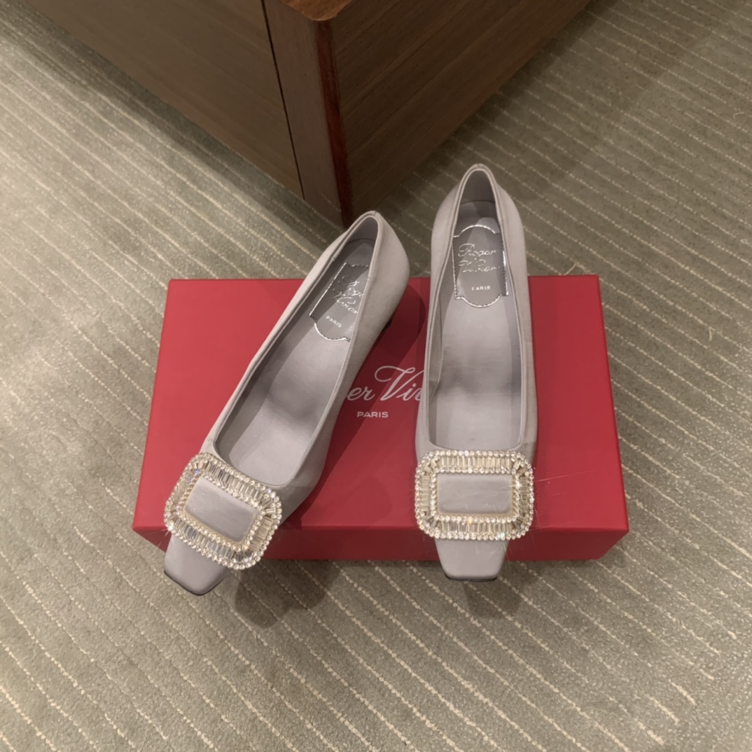 로저비비에 Roger Vivier 하이힐