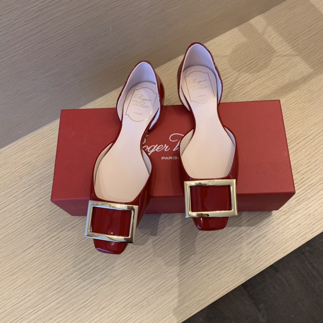 로저비비에 Roger Vivier Trompette Dorsay 발레리나