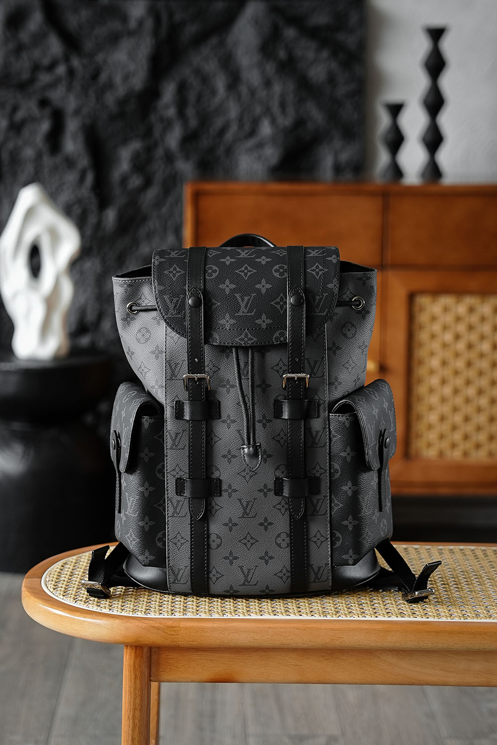【AS】루이비통 Louis Vuitton M46331 Christopher Monogram Eclipse