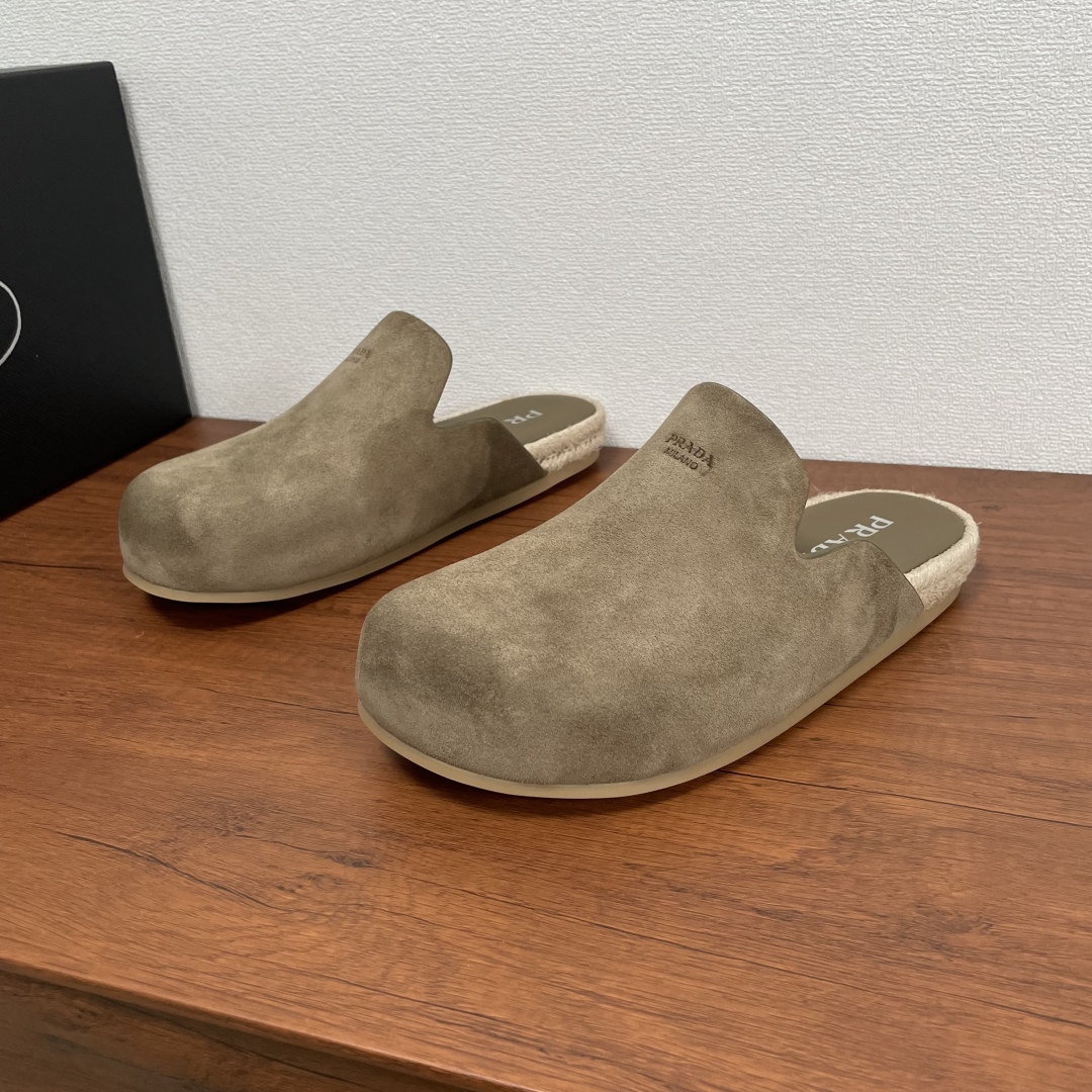 프라다 Prada 슬리퍼