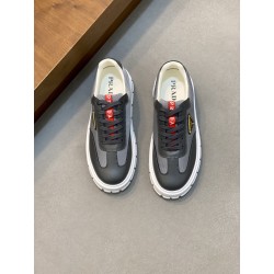 프라다 Prada 스니커즈
