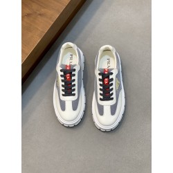 프라다 Prada 스니커즈