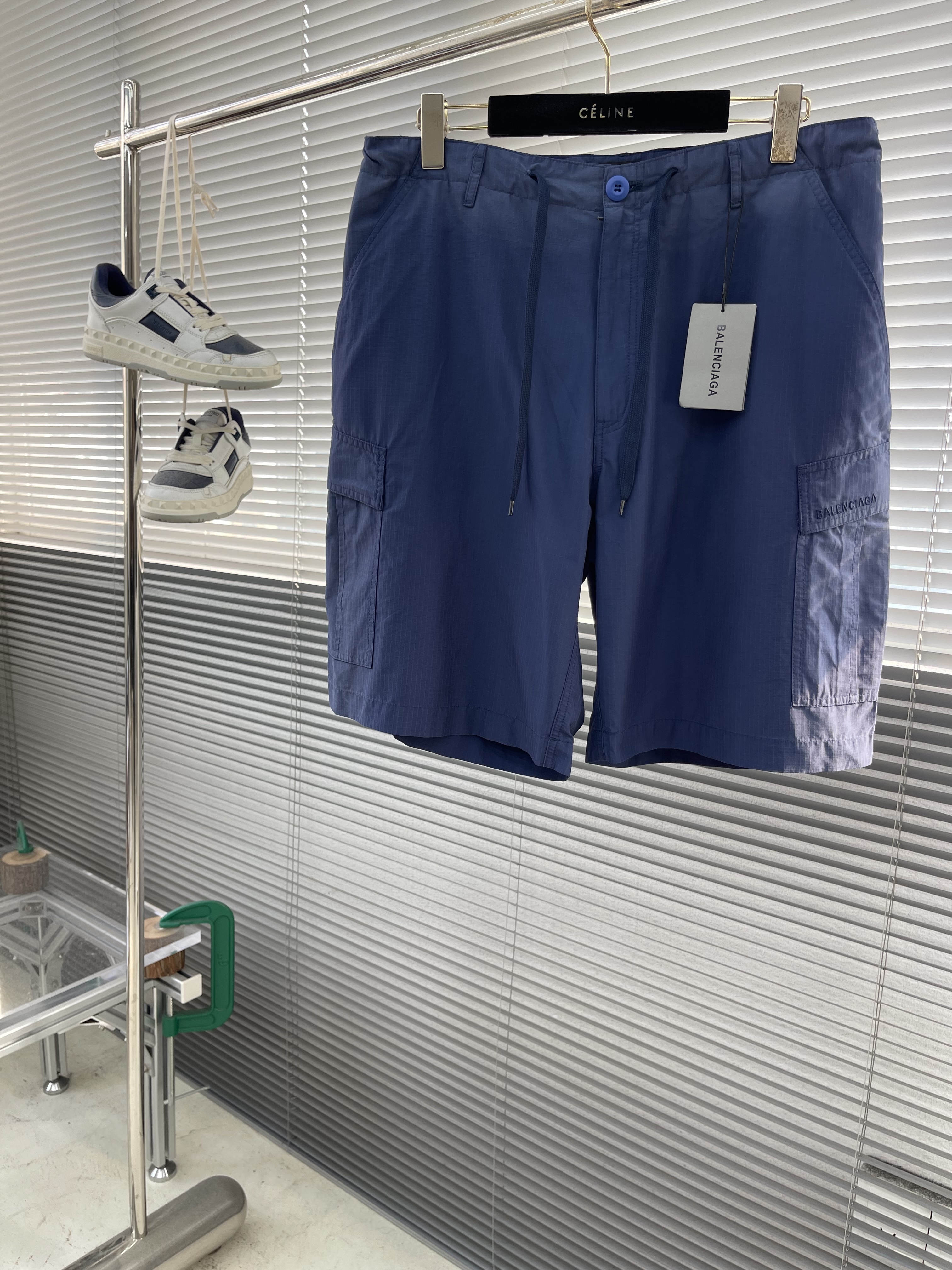 발렌시아가 Balenciaga 반바지