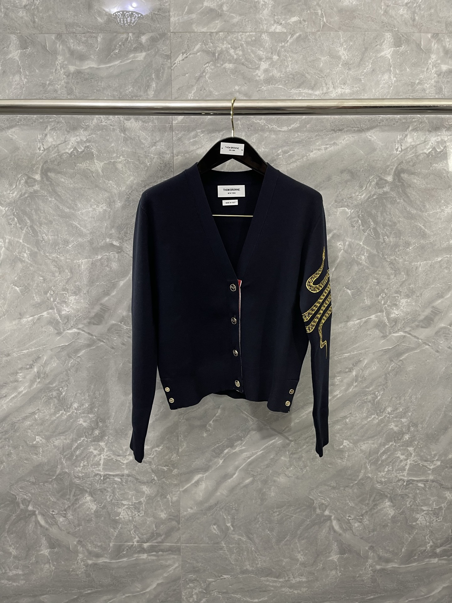 톰브라운 Thom Browne 가디건