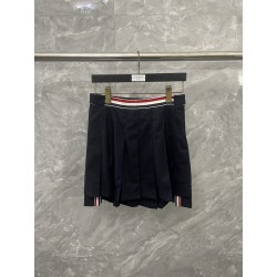 톰브라운 Thom Browne 치마