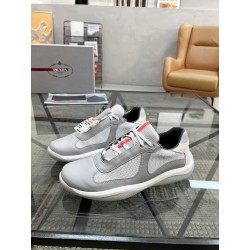 프라다 Prada 스니커즈