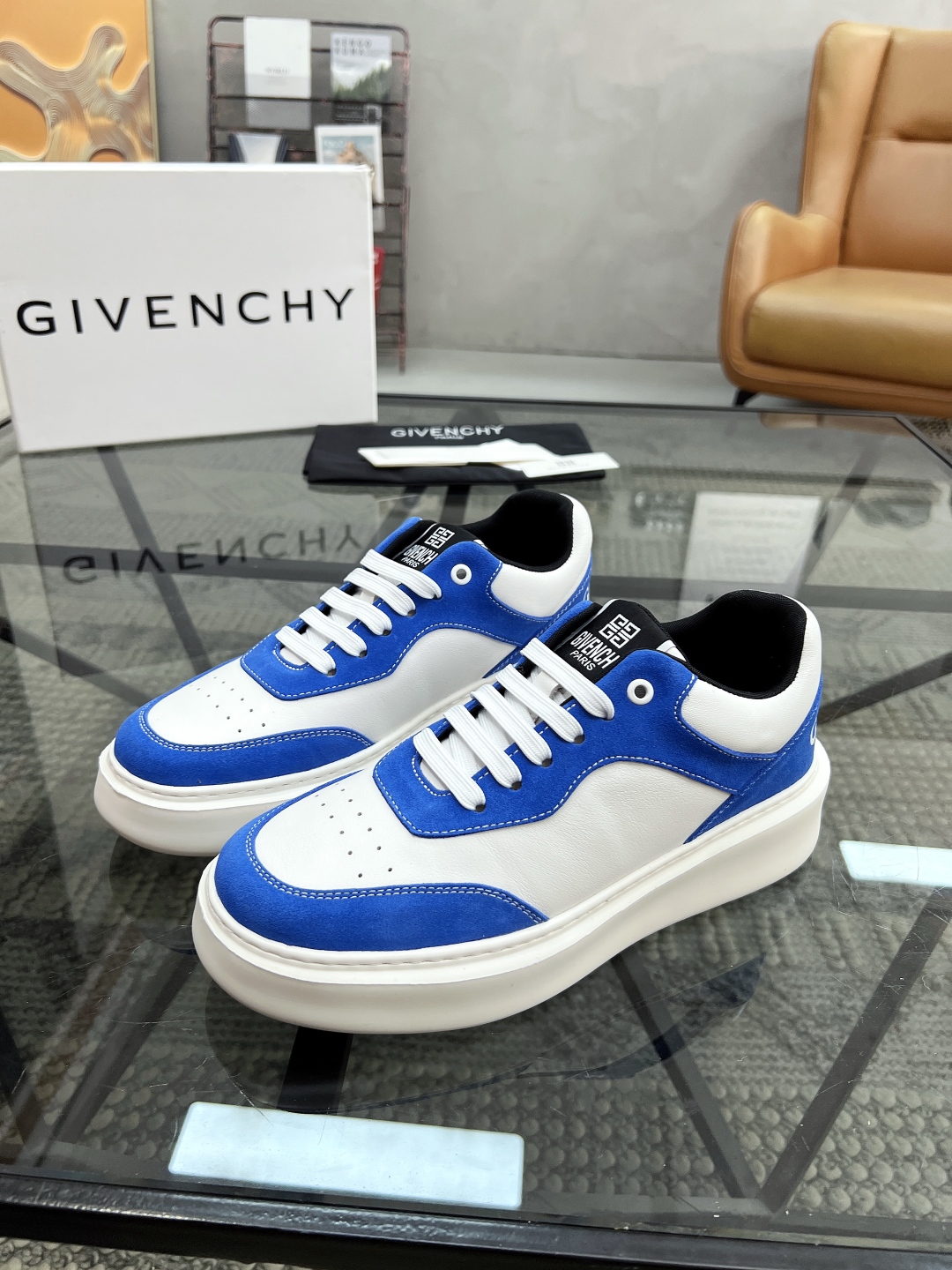 지방시 Givenchy 스니커즈