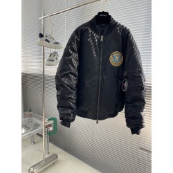 발렌시아가 Balenciaga 패딩
