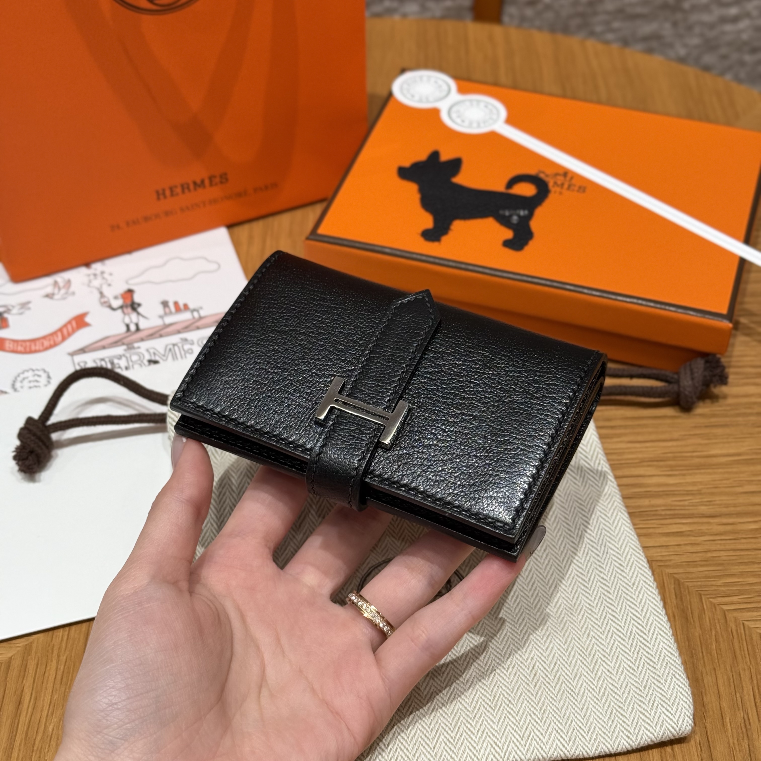 에르메스 Hermes Bearn card holder 10.3cm chèvre 89 Noir/silver
