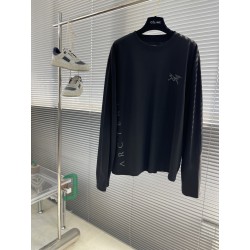 아크테릭스 ARC'TERYX 긴팔 티셔츠